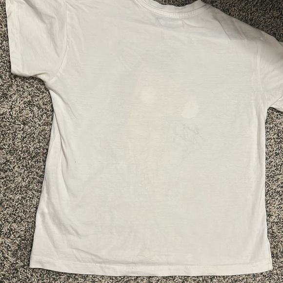 Shirt🤍 - Picture 4 of 4